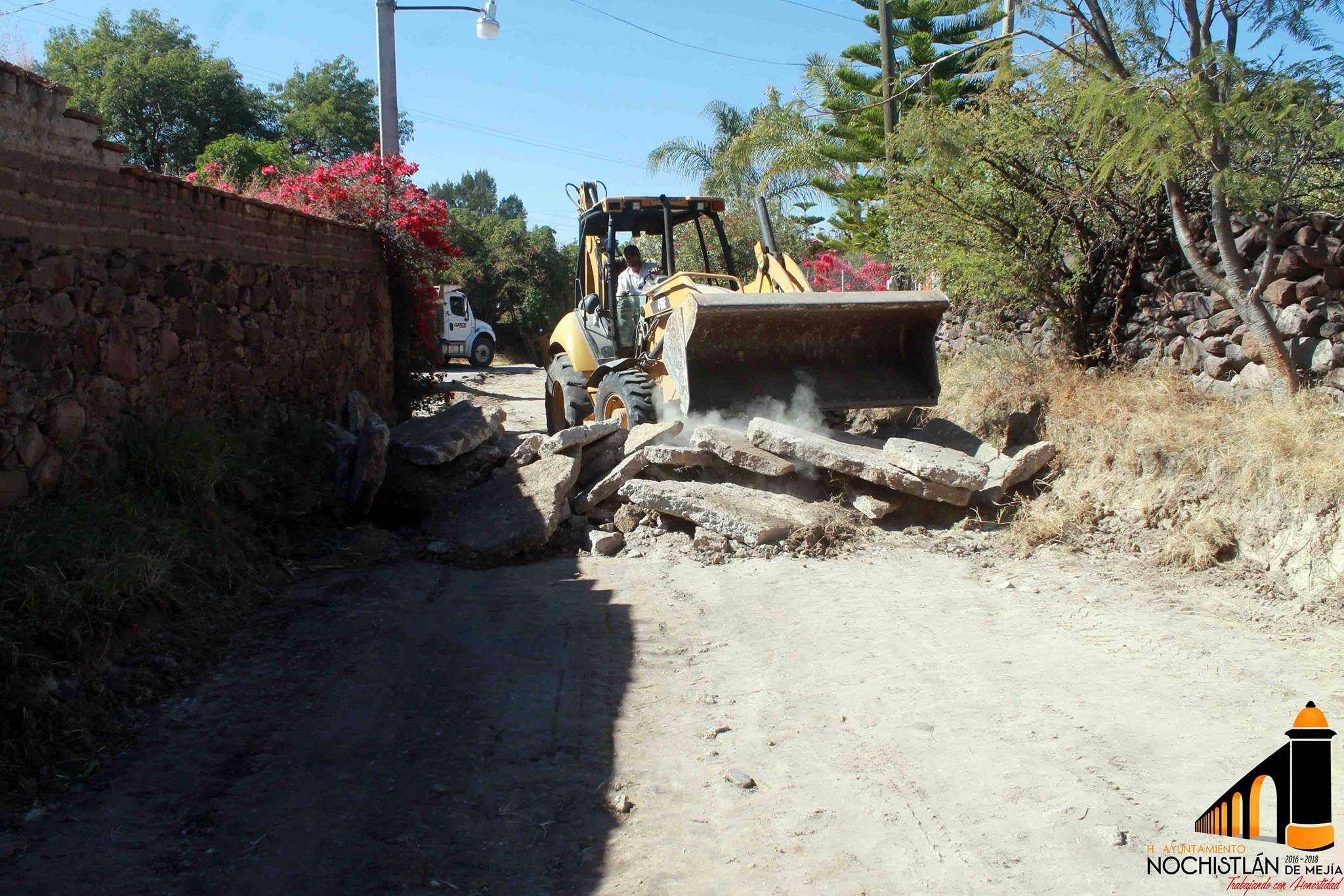 Inicia la reconstrucción de la calle principal en Las Animas
