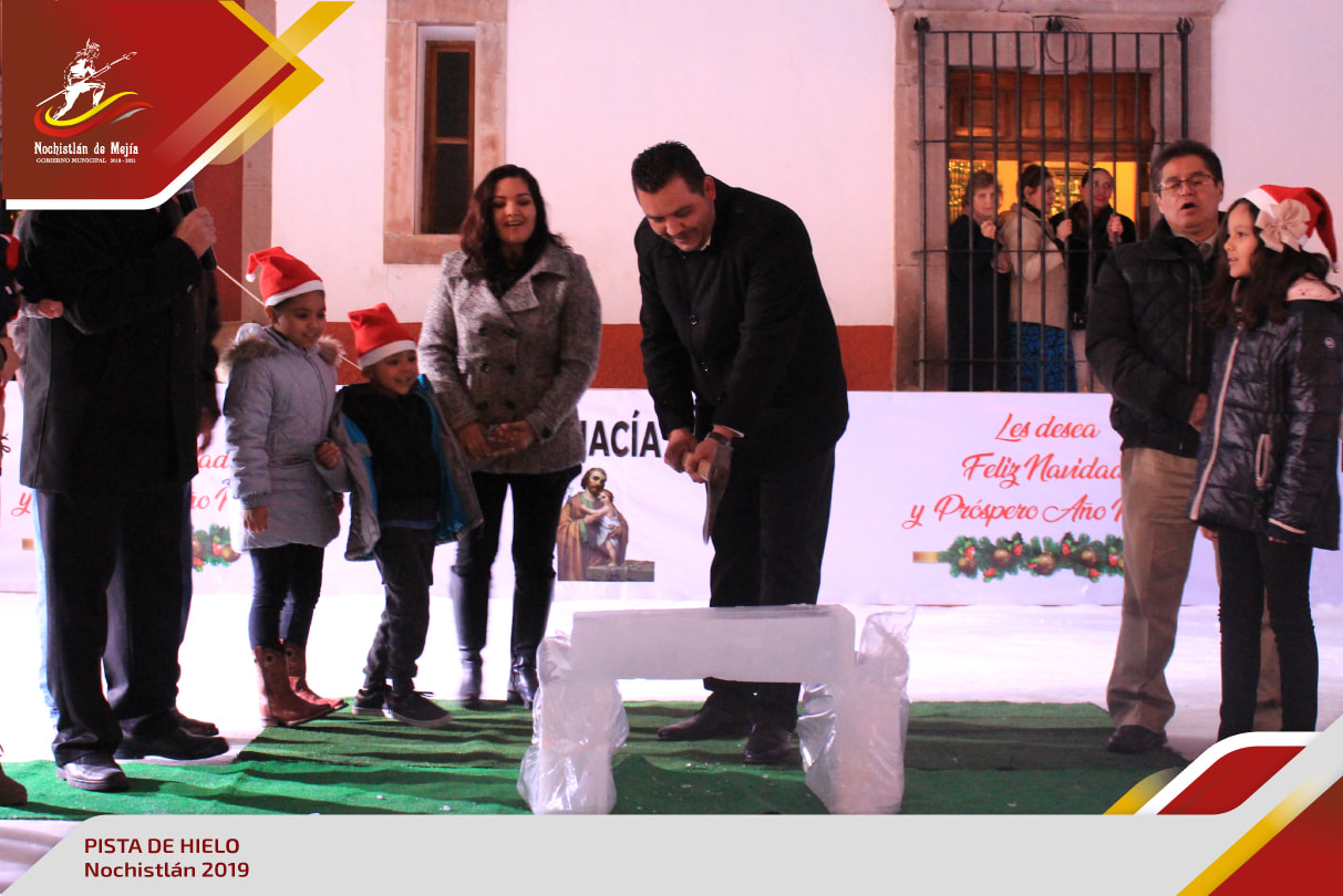 Nuestra gente feliz en la Pista de Hielo