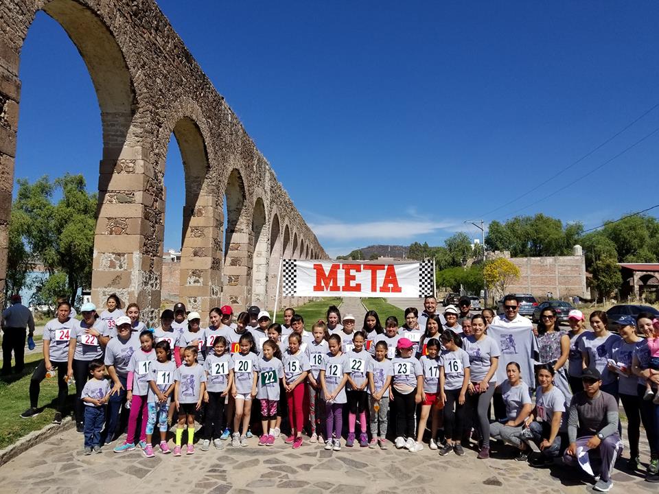 Gran Participación en «La Carrera De La Mujer»