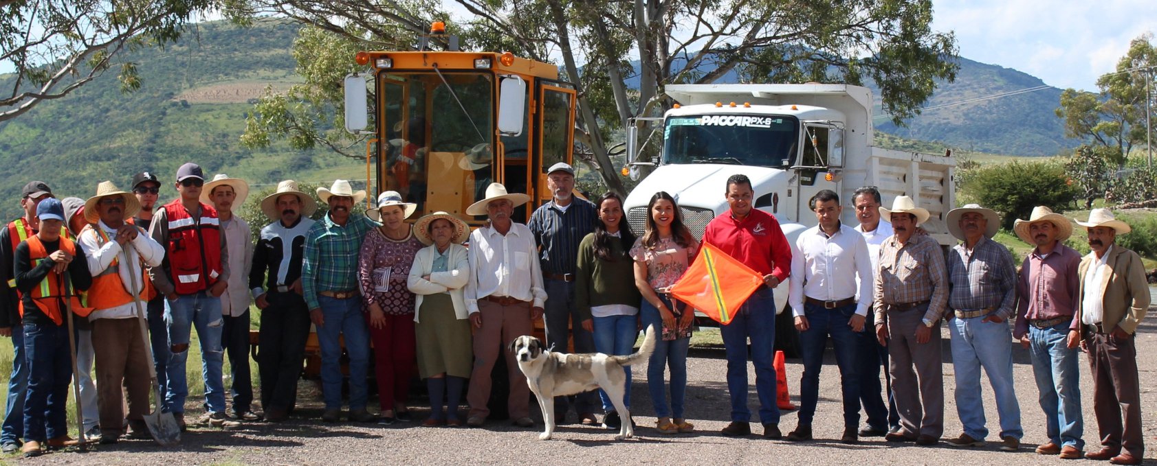 Sello asfáltico en Cerro Grande por el Programa 2×1