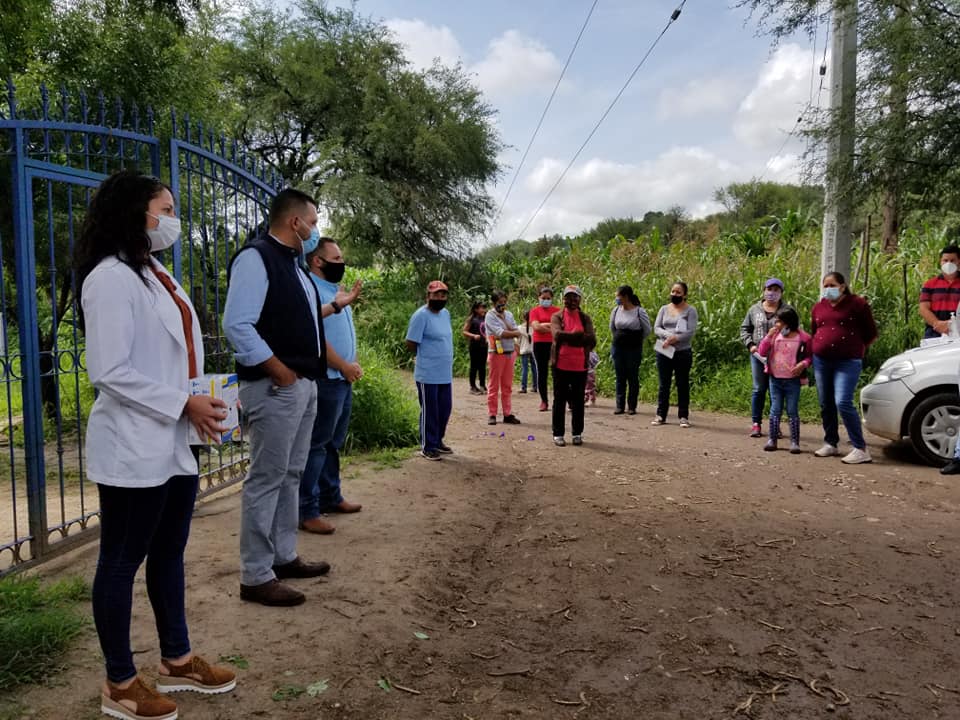 Entrega de semilla de frijol en Toyahua de Arriba