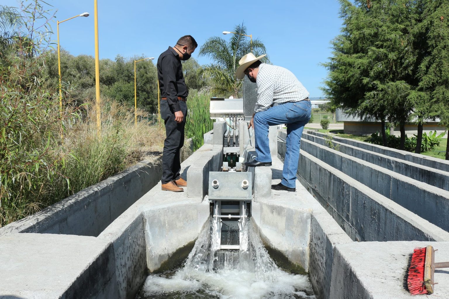 La planta tratadora de aguas residuales funciona bien – Gobierno ...