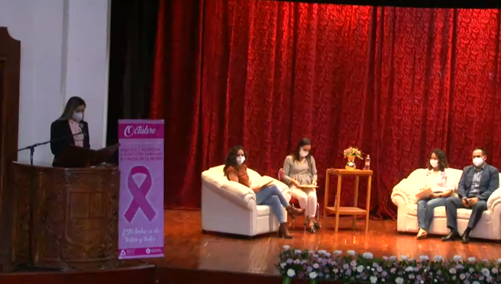 Conferencia del cáncer de mama y sus efectos en la mujer