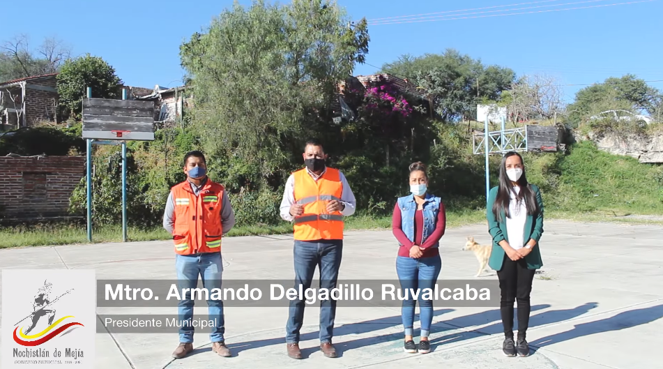 Invertimos en la cancha de básquetbol del barrio Santo Santiago