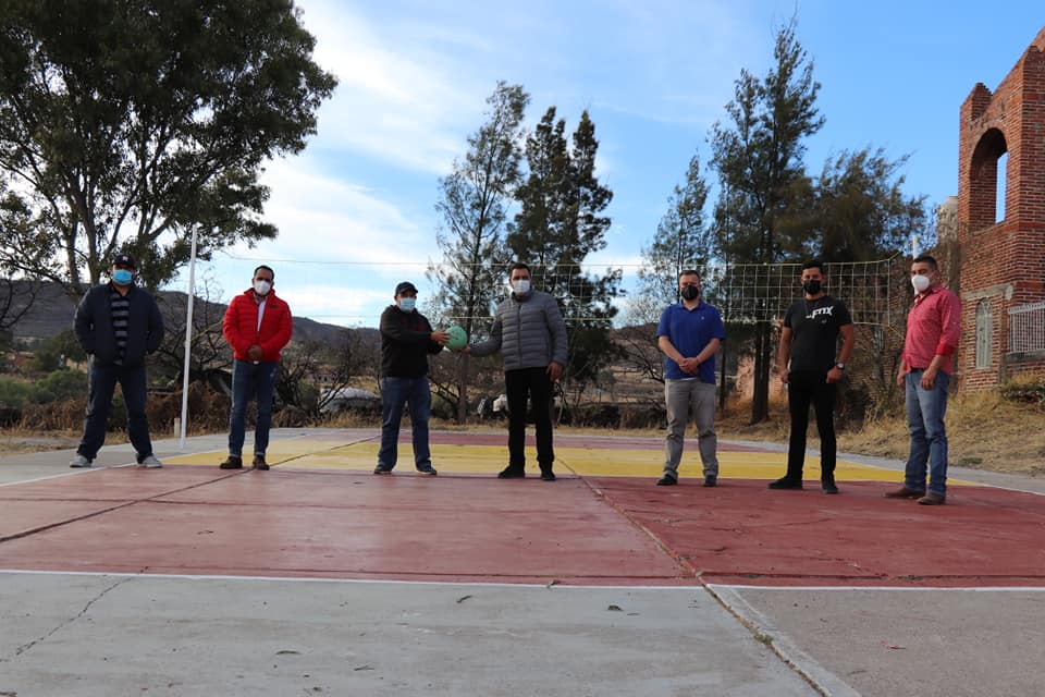 Rehabilitamos la cancha de voleibol de La Villita