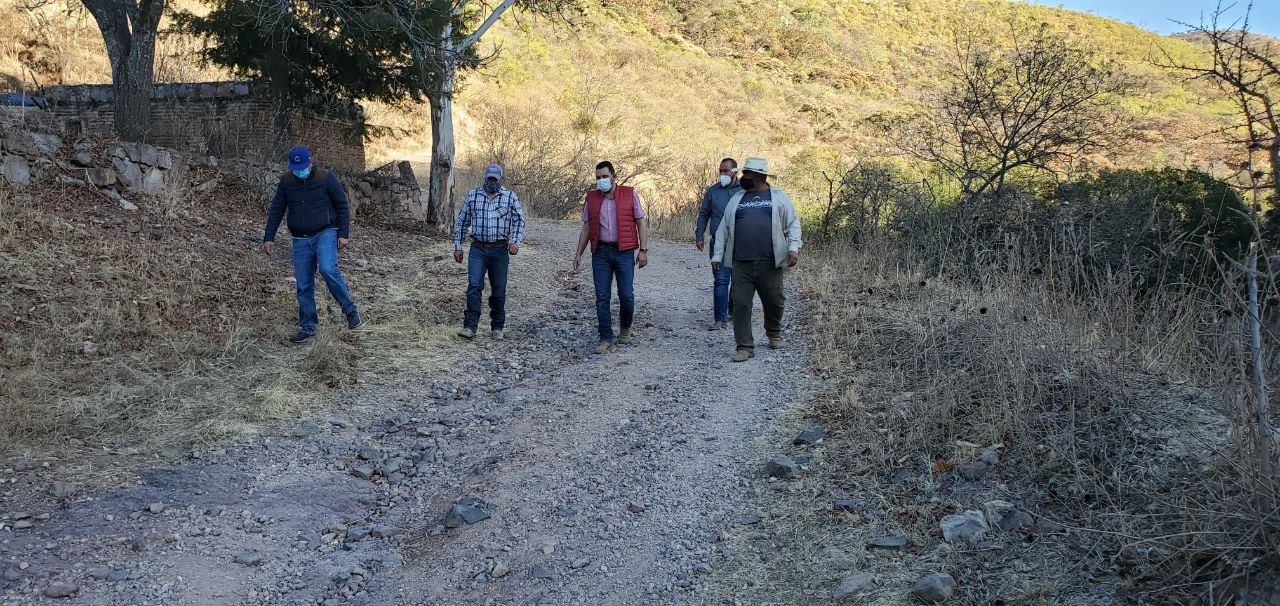 Comprometidos para rehabilitar el camino de el Capulín de Arriba