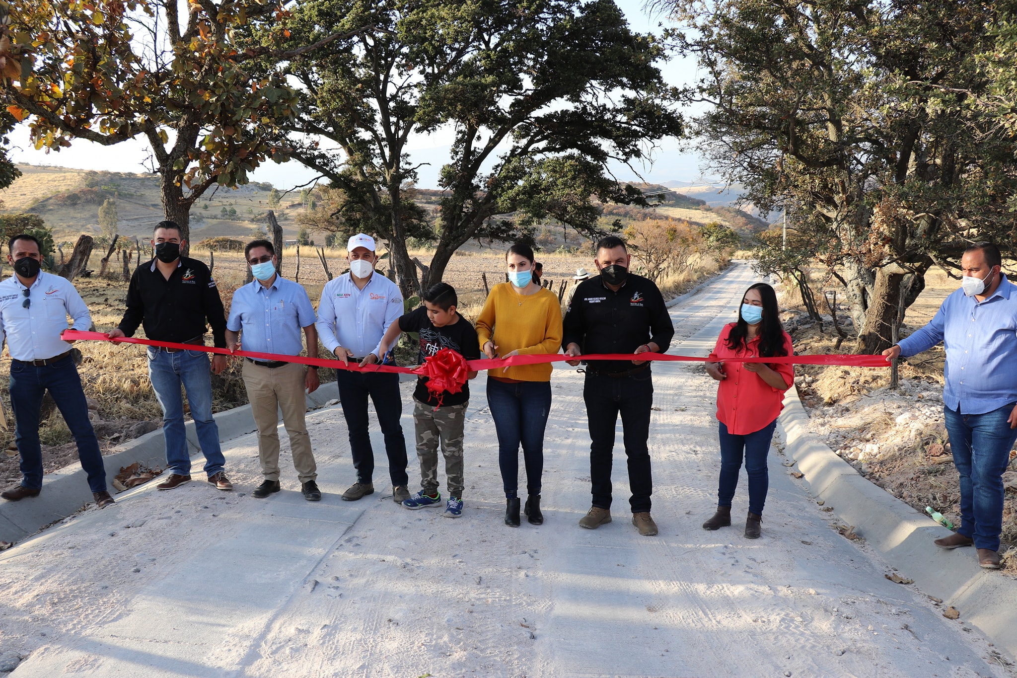Inauguramos el camino con huella ecológica en la comunidad La Huerta.