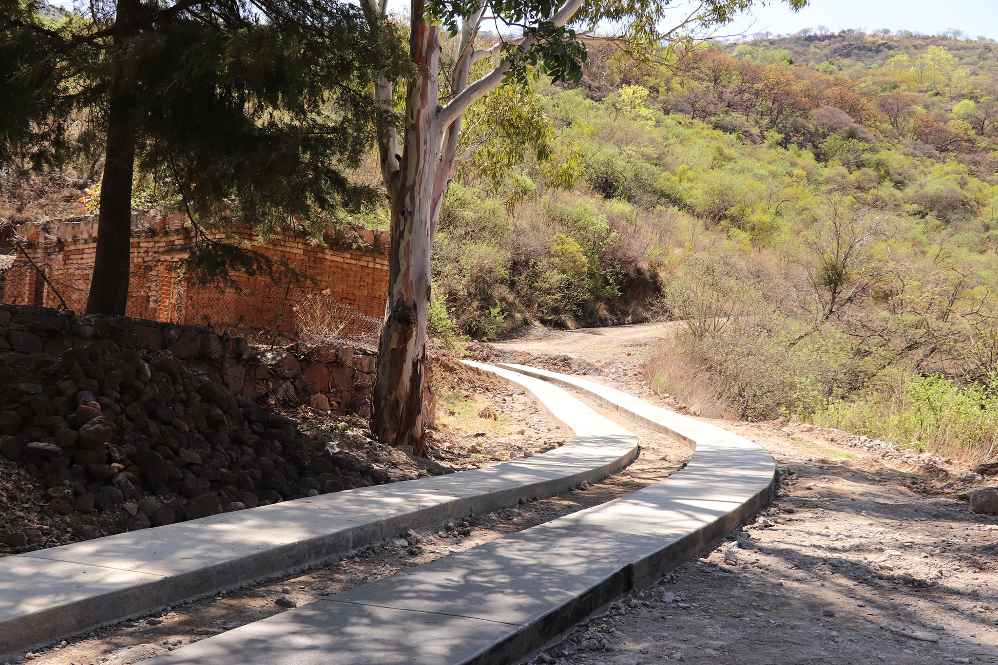 Construimos camino huella ecológica en El Capulín