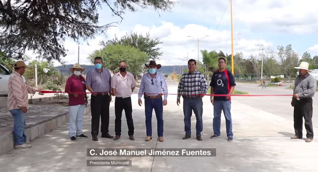 Inauguración de obra de acceso por el norte de Nochistlán