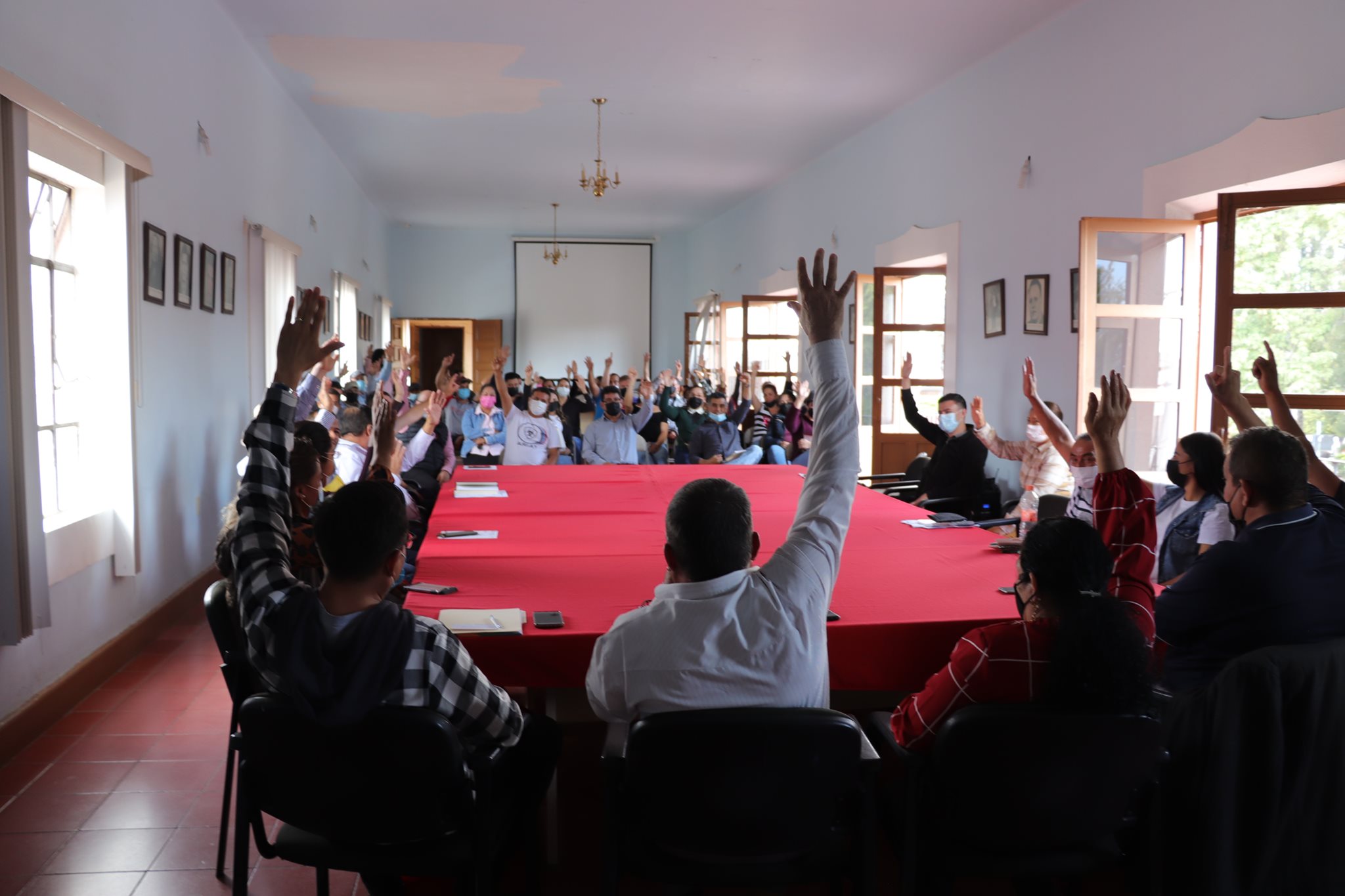 Reunión para analizar el trabajo de Directores y Regidores