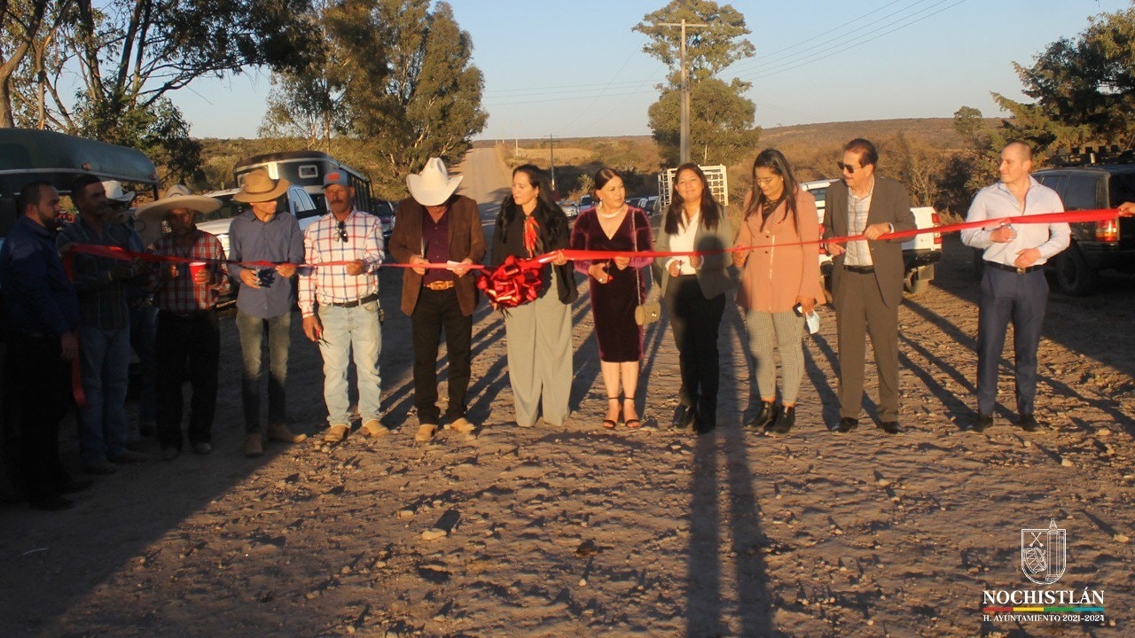 Inauguración de calle Esperanza Quezada, Morelos y camino a Paso de Orozco