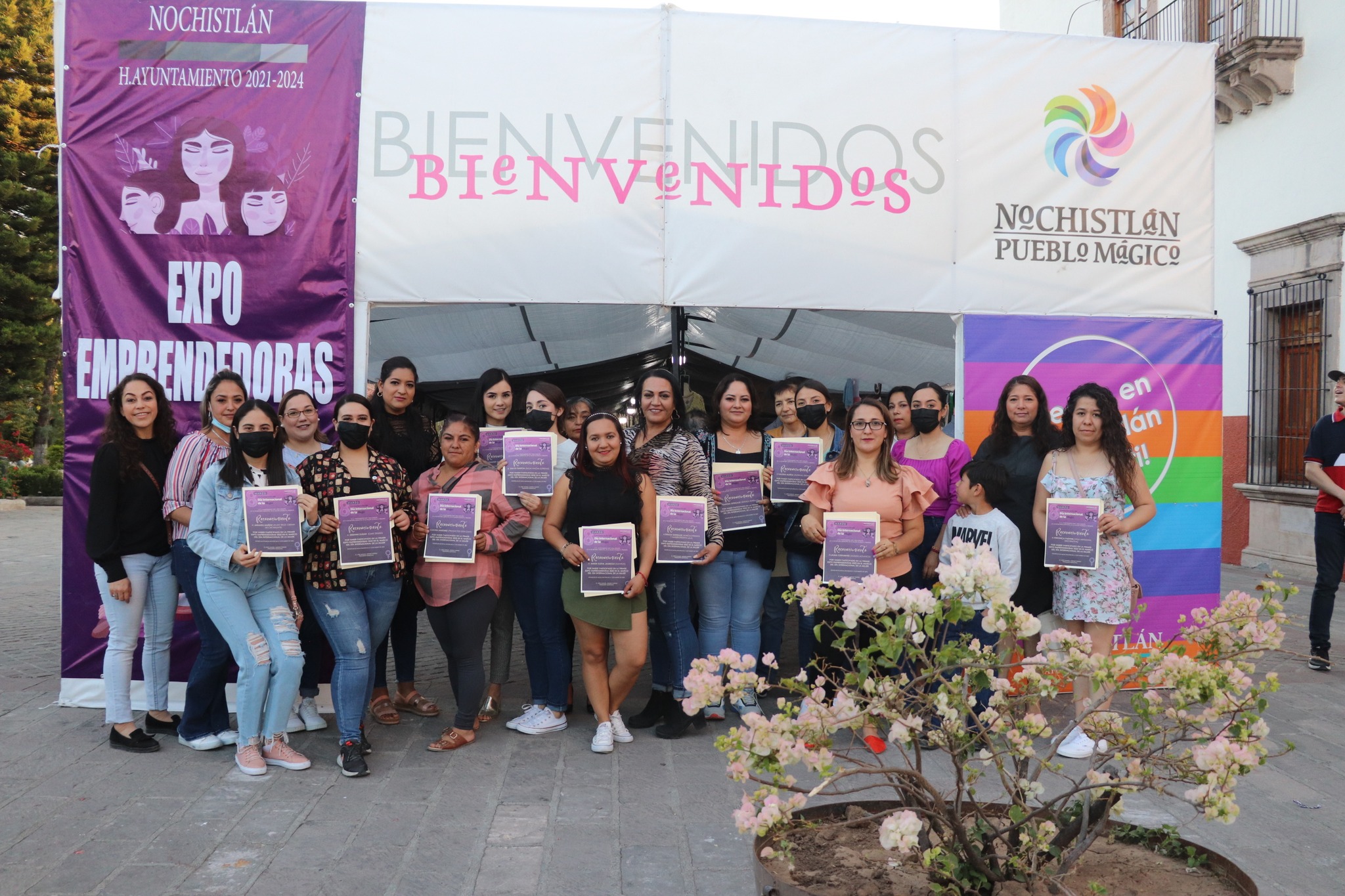 Expo de productos y servicios de mujeres emprendedoras