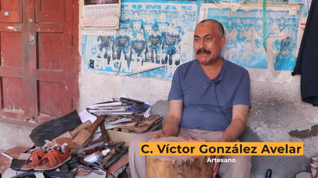 Victor González Avelar -Huarachero Artesanal-