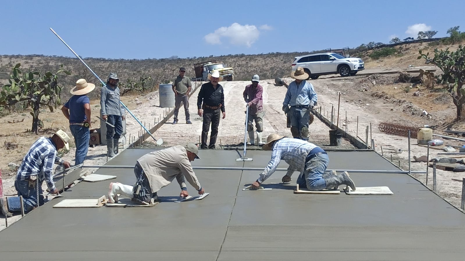 Supervisión de obras en Gabriel López.