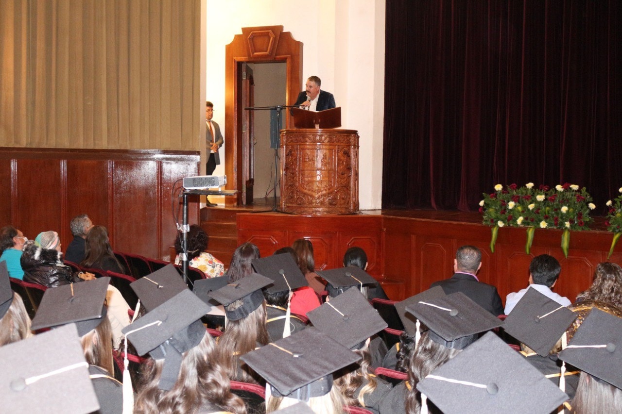 Felicidades a los egresados de la Universidad Solidaria de los Altos