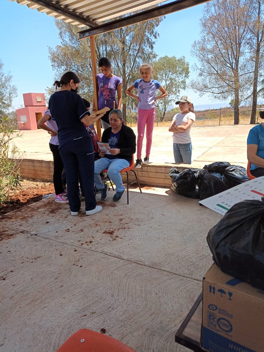 Brigada de salud en comunidades por la UISR