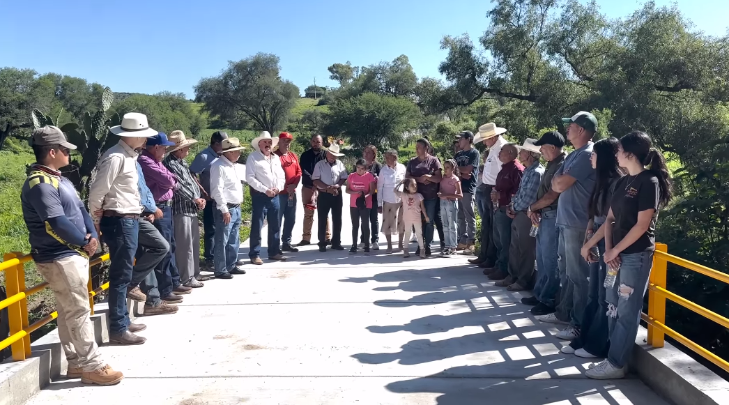 Entrega de obra en El Peine