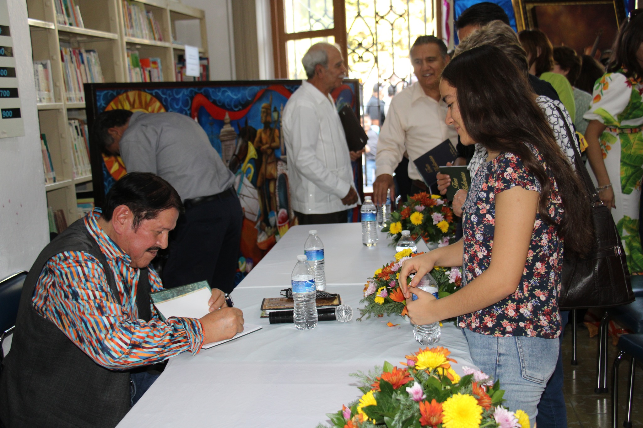 Presentación del libro «Tres Historias»