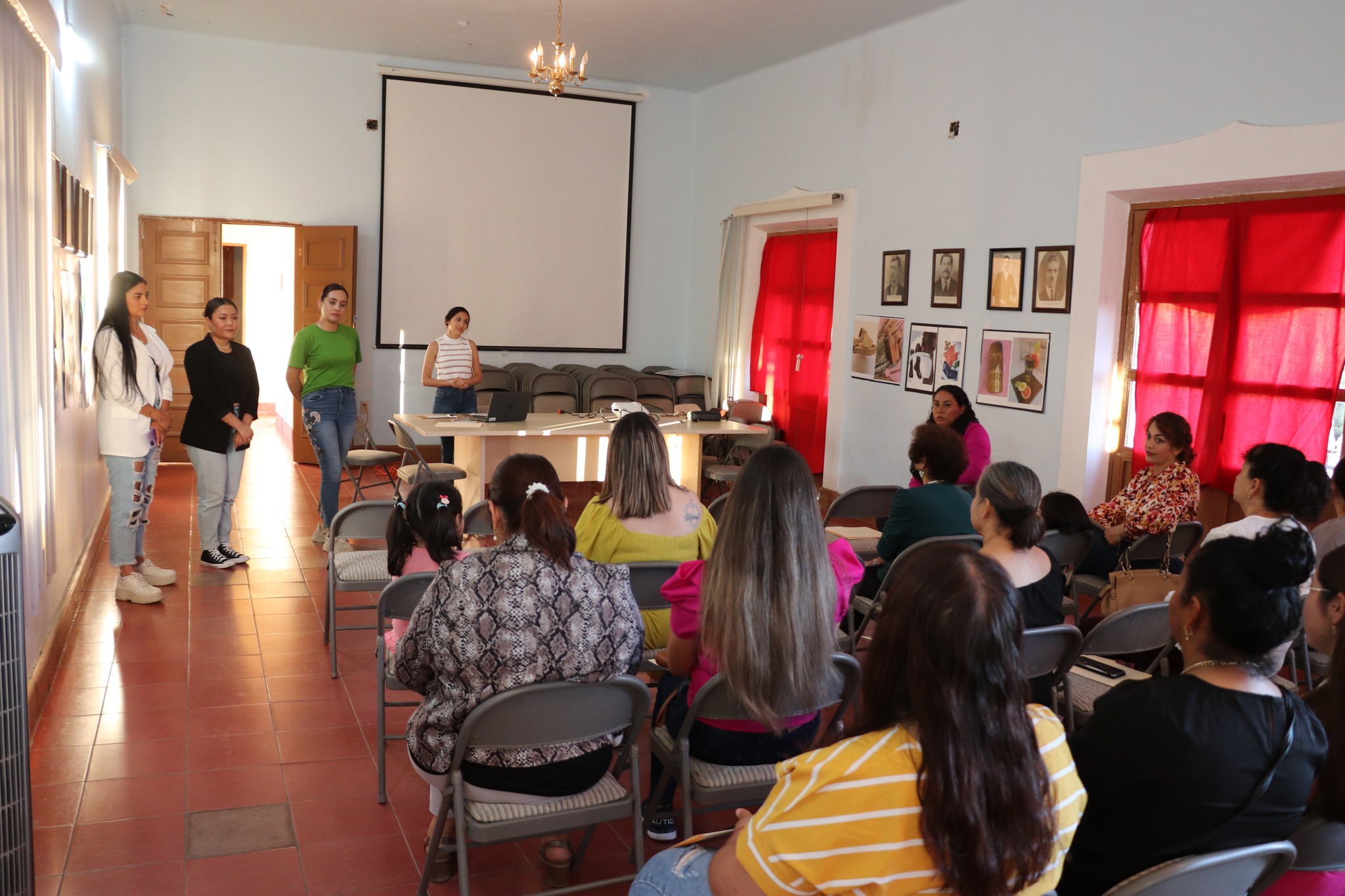 Concluimos «Taller de Marketing Digital» dirigido a Mujeres Emprendedoras