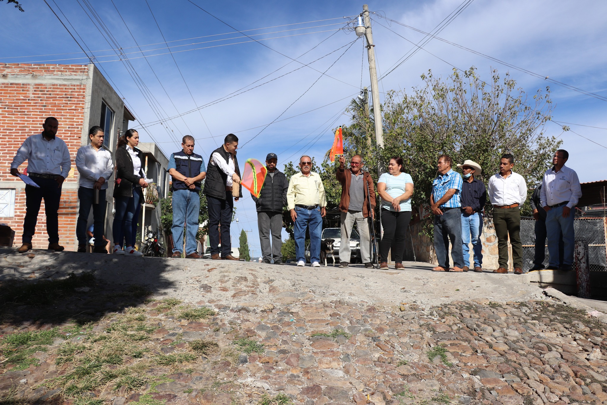 Arranque de obra en calle Priv. Miguel Auza