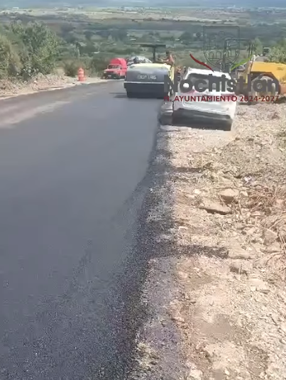 Avance de encarpetamiento de camino a Moctezuma