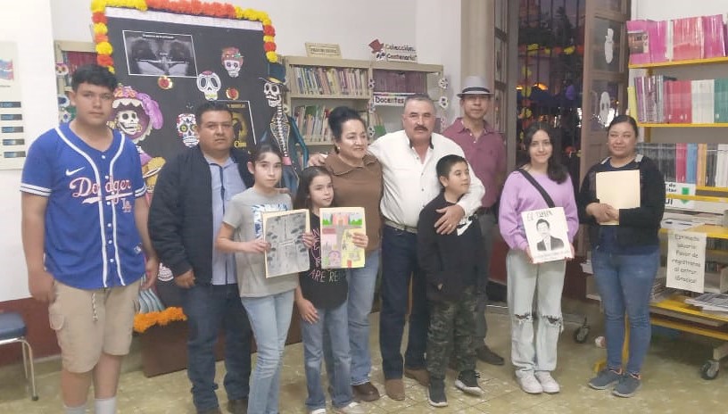 Premios a participantes de convocatoria de la Biblioteca