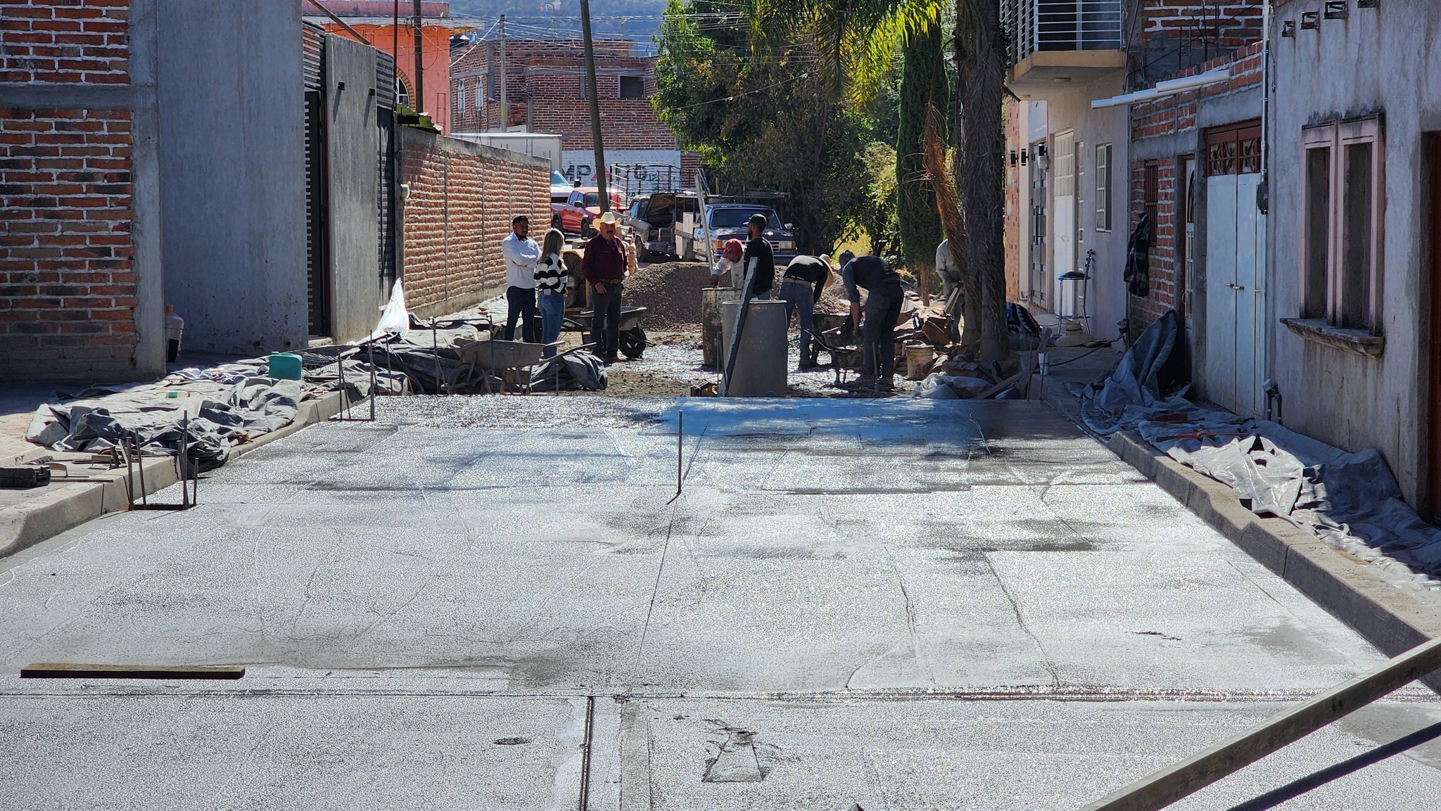 Avanza la pavimentación en calle Ayuntamiento.