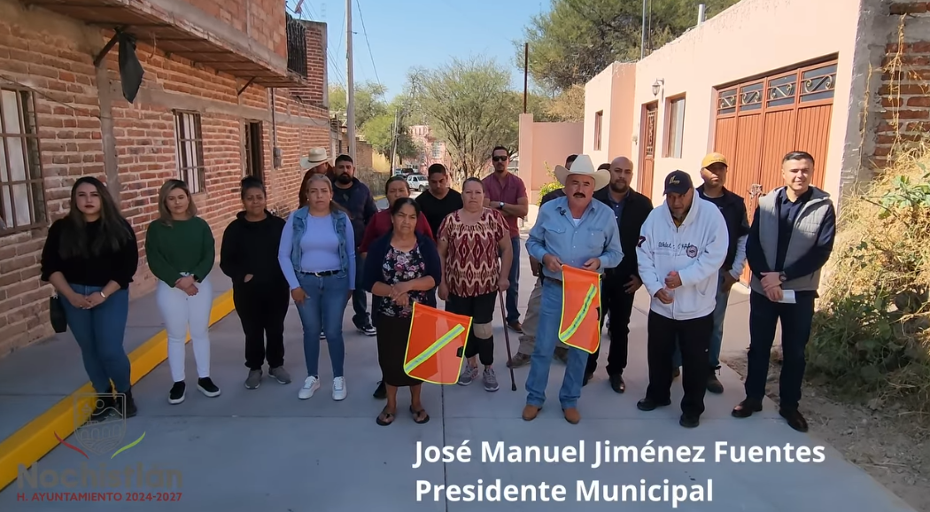 Inauguración de obra en la calle Privada de Mejía