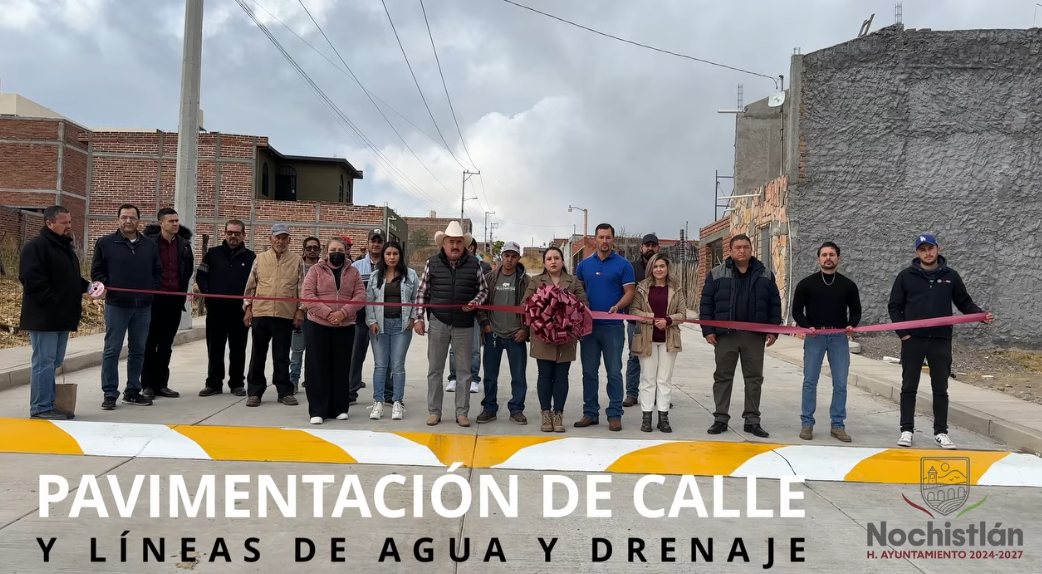 Pavimentación de calle en fracc. Cruz de la Devoción