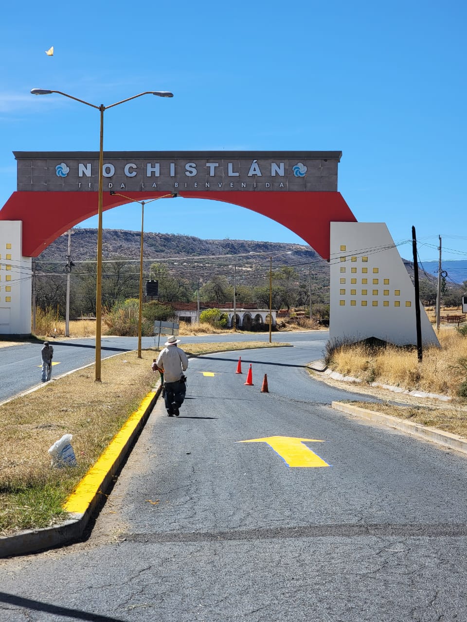 Embellecimiento del acceso a Nochistlán