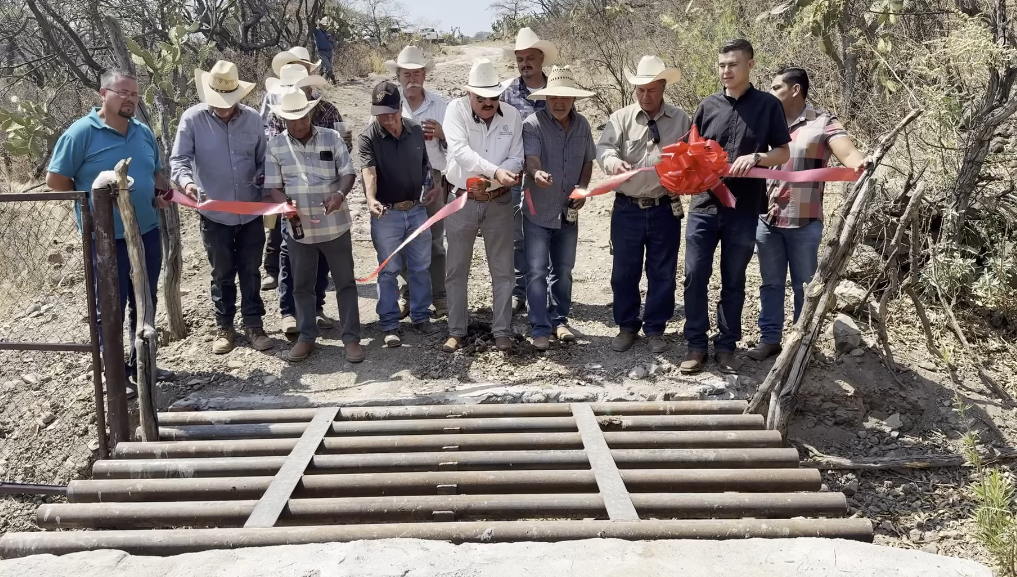 Mejoramos el acceso al bordo comunitario de El Jocoyole