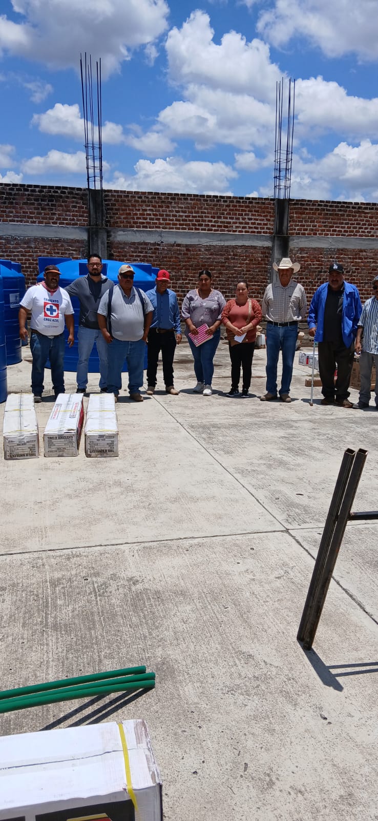 70 familias beneficiadas con productos hídricos para el hogar