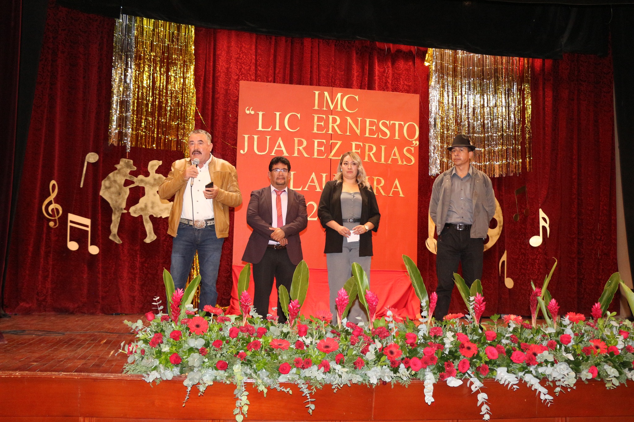 Clausura de Talleres Culturales y Artísticos 2024-2025