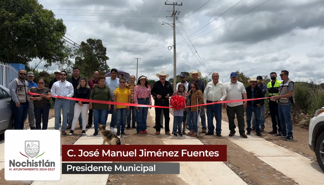 Pavimentado el acceso a panteón y campo en Tlachis