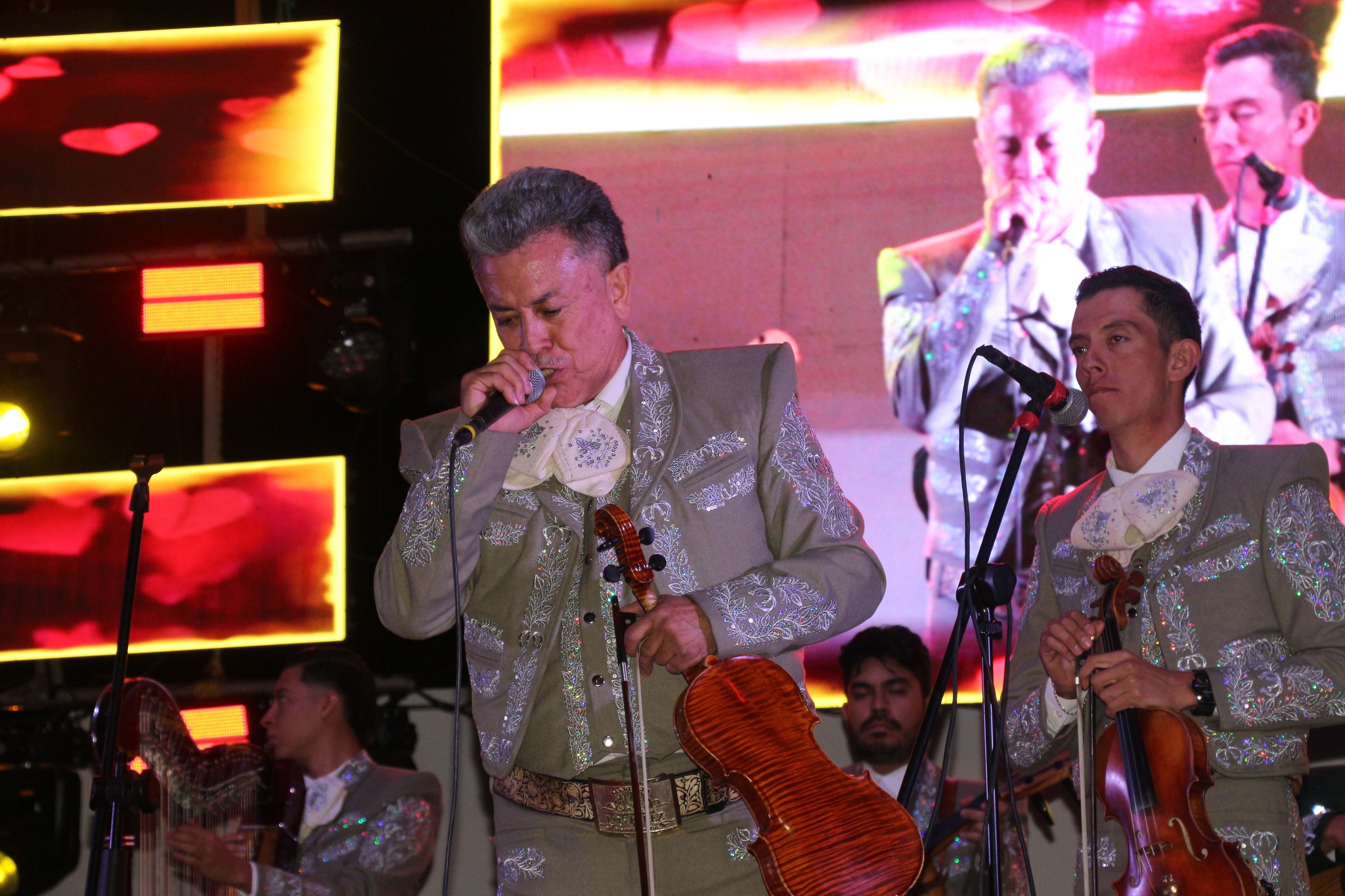 ¡Así se vivió la anoche del jueves en el Teatro del Pueblo!