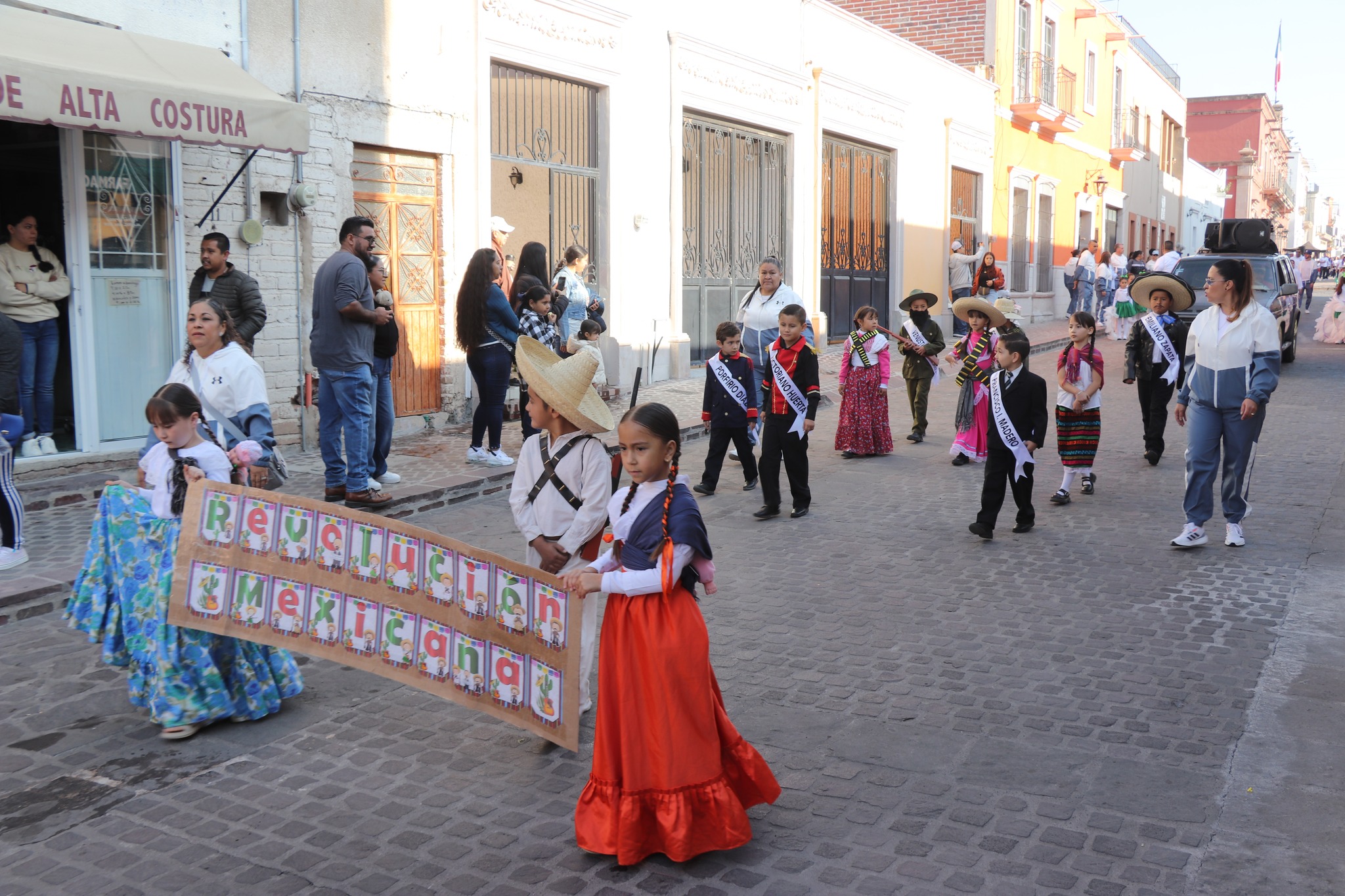 Conmemoración del 115 aniversario de la Revolución Mexicana