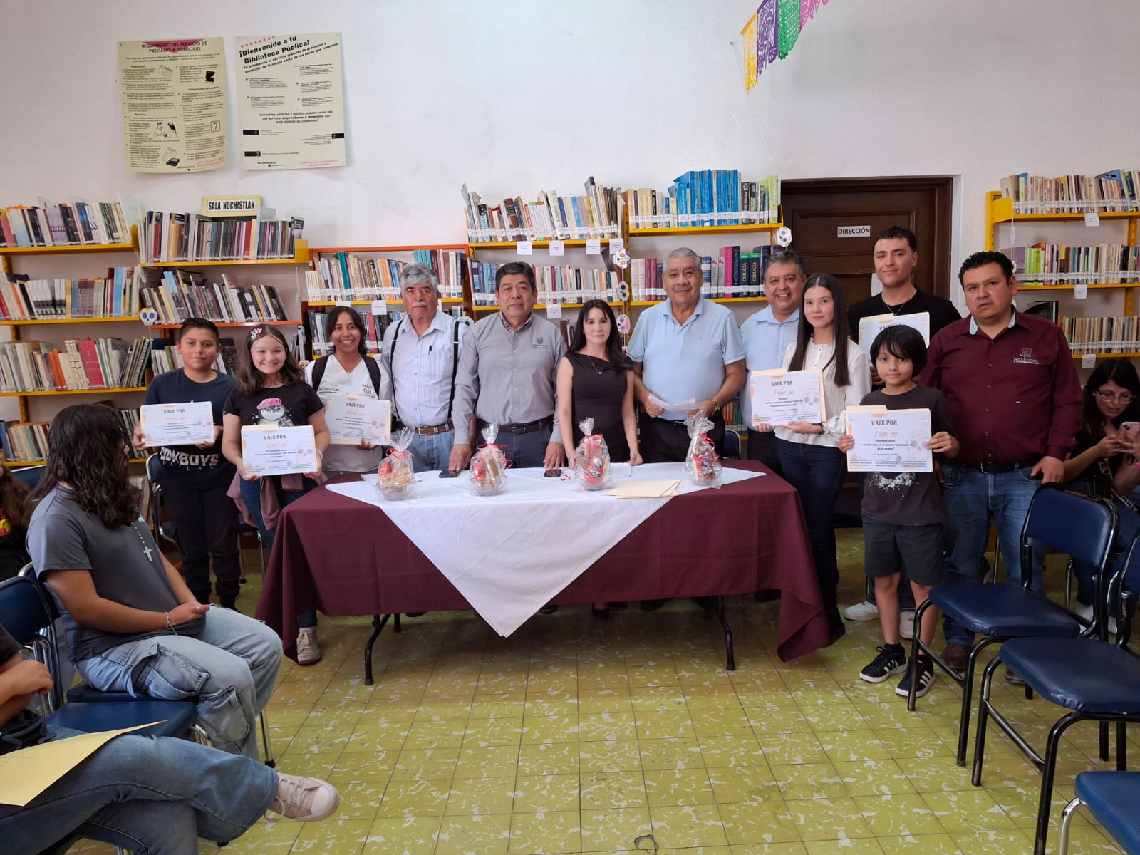 Ganadores de concursos en la Biblioteca de Día de Muertos