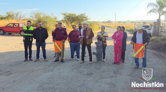 Arrancan la pavimentación en Pról.. Juárez