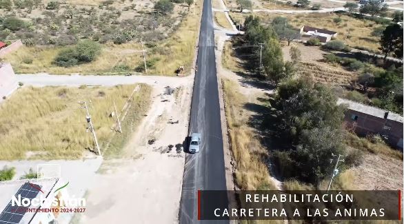 Reencarpetamiento a tramo carretero de Las Animas