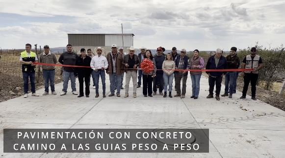 Pavimentación de camino a Las Guías