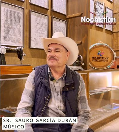 Isauro García, Voz de Los Alacranes