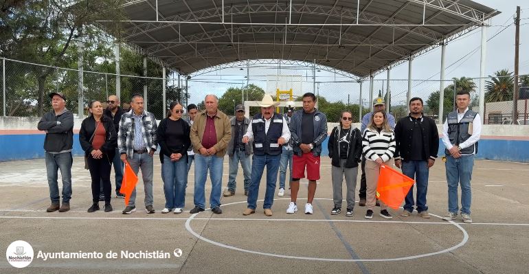 Arranca instalación Sintético en cancha de fútbol rápido