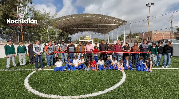 Cancha empastada en Tlachichila