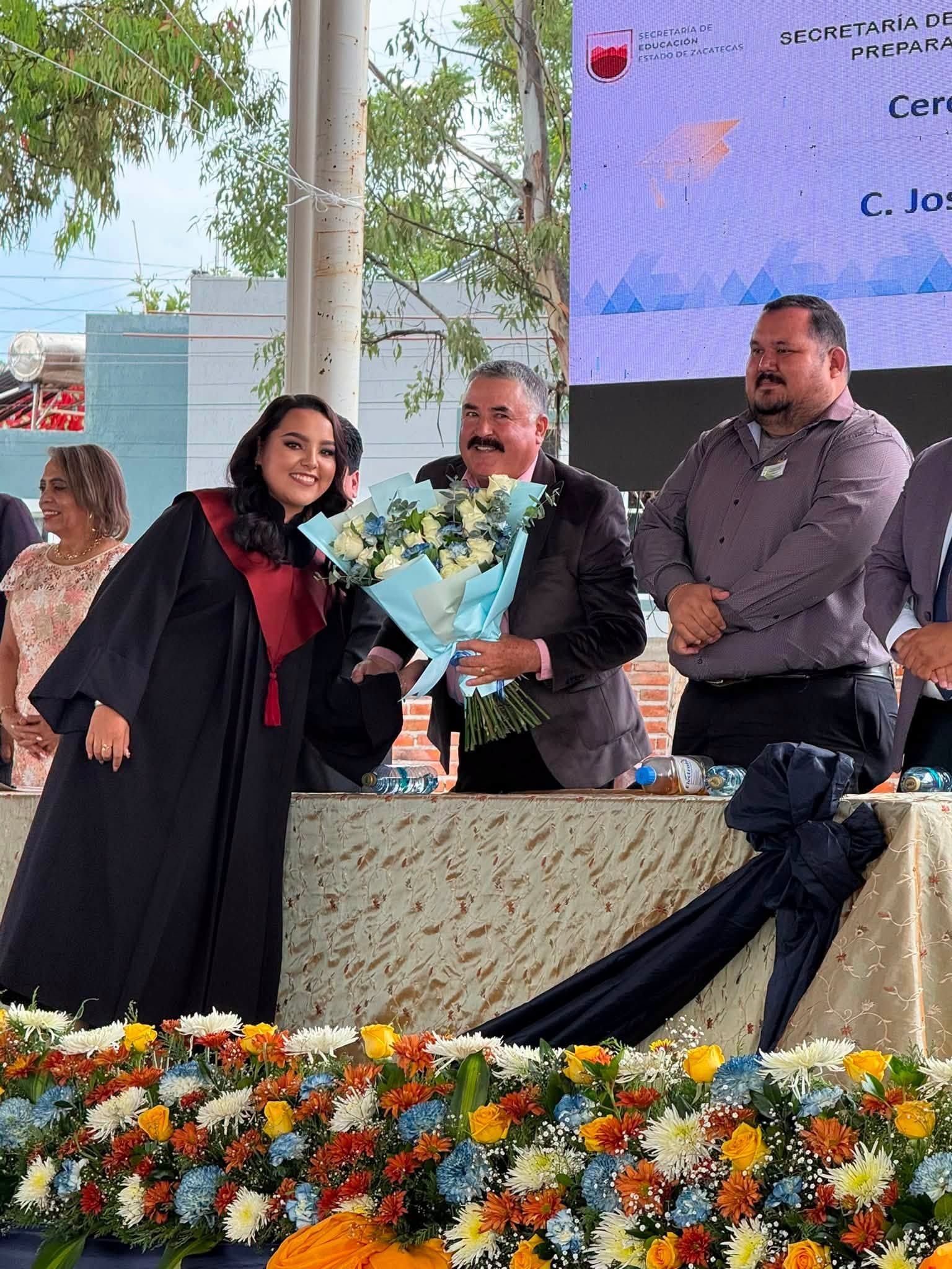 Graduación 2026 Preparatoria Lázaro Cárdenas