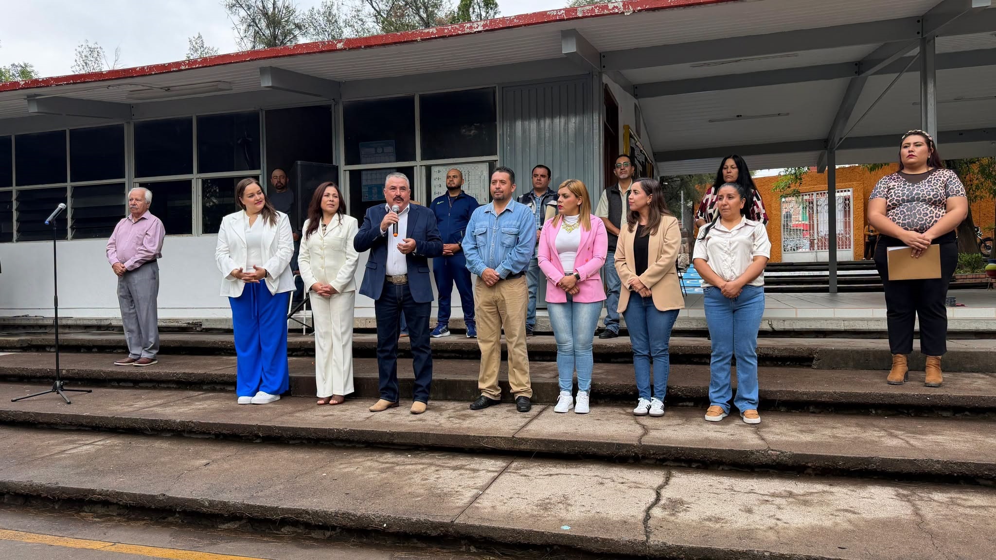 ¡Iniciamos un nuevo ciclo escolar con ánimo y compromiso!