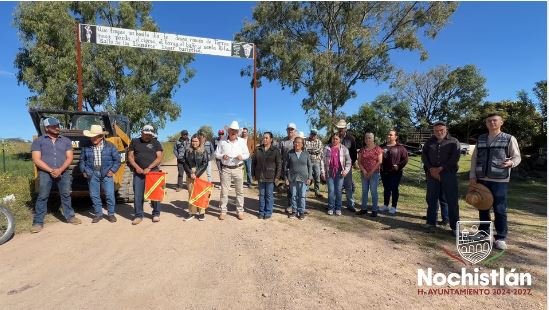 Camino que conecta con El Salto de Los Leandros